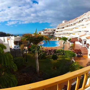 Primo Piano Con Vista Piscina E Parziale Vista Mare Costa Adeje (Tenerife)