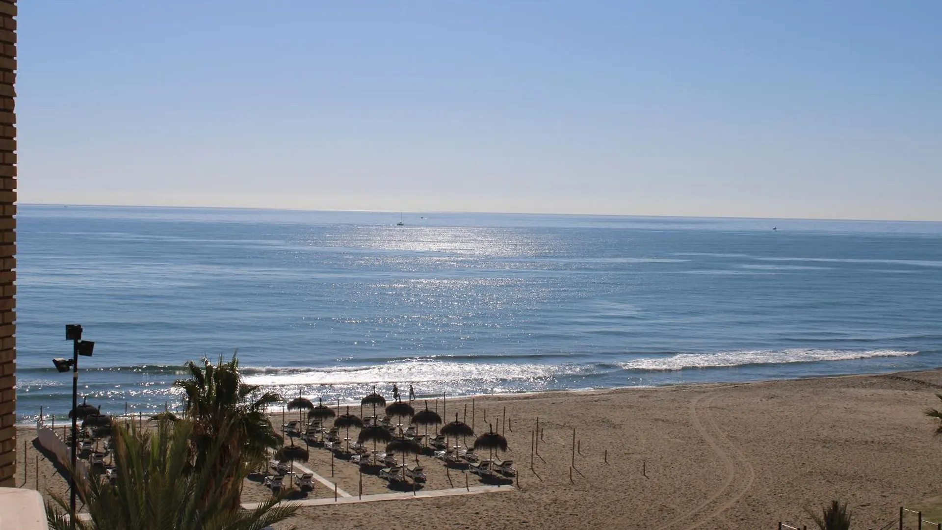 Ronda 3 Beachfront Apartment Fuengirola