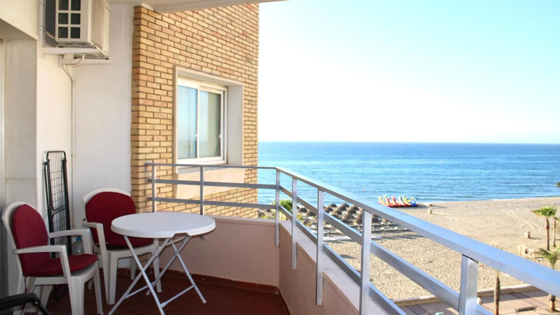 Ronda 3 Beachfront Apartment Fuengirola Spain